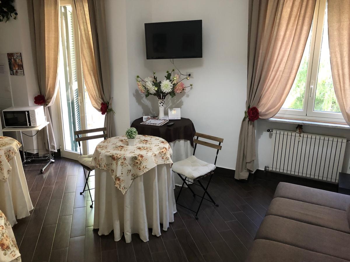 سان كاتالدو B&B Rosaly المظهر الخارجي الصورة