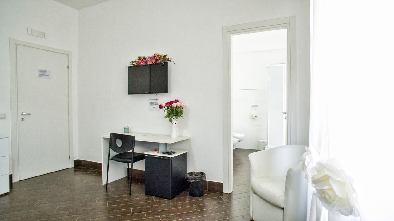سان كاتالدو B&B Rosaly المظهر الخارجي الصورة